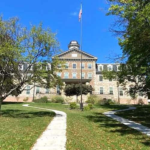 Guided tours of Highland Hall offered